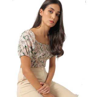 TREND ARREST Floral Smocked Crop Top with Puff Sleeves at Rs.844